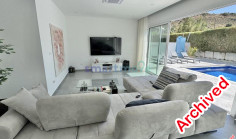 5 bedroom + basement detached villa for rent Agios Tychonas Limassol 