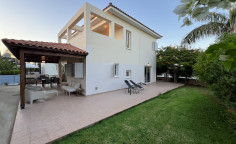 3 bed house to rent in Protaras