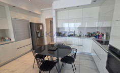 Modern furnished apartment with sea view two bedrooms 
