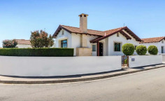 Large 3 bedrooms house for sale in Agia Thekla