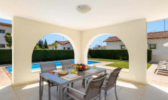 Large 3 bedrooms house for sale in Agia Thekla