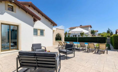 Large 3 bedrooms house for sale in Agia Thekla
