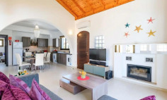 Large 3 bedrooms house for sale in Agia Thekla