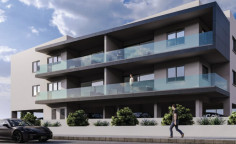 Large three bed apartment for sale in Lakatamia