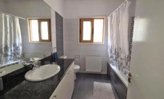 4 bedrooms house to rent in Strovolos