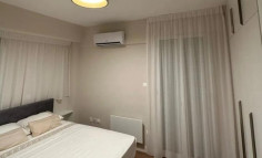 Large 2 bed apartment to rent in Agioi Omologites