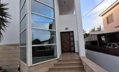 Large 4 bedrooms house for sale in Latsia
