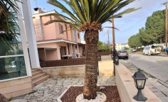 Large 4 bedrooms house for sale in Latsia