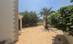 Large 5 bedroom house for sale in Dali