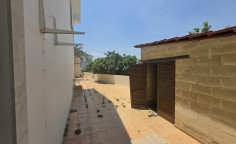 Large 5 bedroom house for sale in Dali