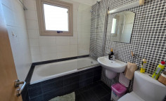 3 bed house to rent in Pernera