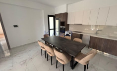 Fully furnished 3 bedroom apartment for rent in Petrou & Pavlou 
