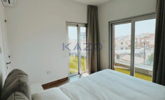 Spacious penthouse with sea view for sale in Agios Athanasios 