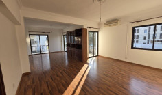 Beautiful 3 bedrooms apartment to rent in Agioi Omologites