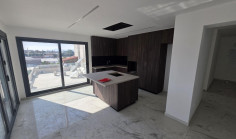 Beautiful 2 bedroom apartment to rent in Palouriotissa