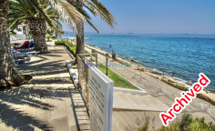 1 bedroom beach front apartment for rent Limassol Tourist Area 