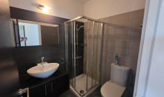 Spacious 2 bedroom apartment to rent in Acropolis