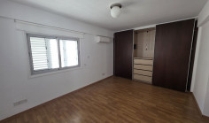 Spacious 2 bedroom apartment to rent in Acropolis