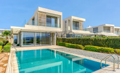 Sea front detached house with pool in Coral Bay area, Pegeia 