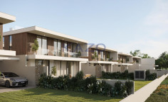 Seafront Paralimni detached house four bedrooms pool 
