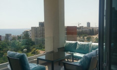 3 bedroom furnished apartment with swimming pool to rent in Agios Tychonas