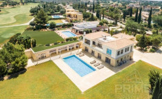 5 bedroom furnished villa for sale in Aphrodite Hills
