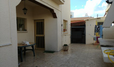 4 bedroom detached house in Aradippou