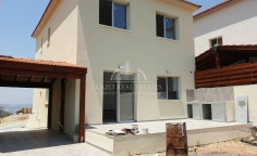 Spacious 3 bedrooms house for sale in Fasoula