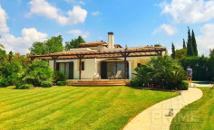 Beautiful 4 bedroom furnished villa for sale in Latsi
