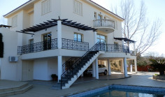 5 bedroom detached villa in Lania 