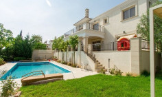 Beautiful 5 bedroom house with swimming pool for sale in Armenochori