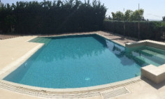 Large 3 bedroom house with swimming pool for sale in Panthea