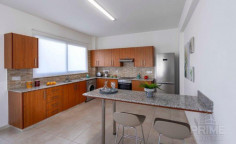 Spacious 3 bedrooms villa for sale in Mesogi