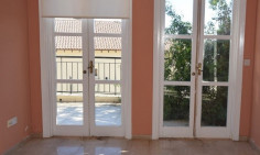 Beautiful 3 bedroom house with swimming pool for sale in Aphrodite Hills