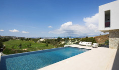 Luxury 3 bedroom house with swimming pool for sale in Tsada