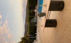 6 bedroom furnished house with swimming pool to rent in Moni