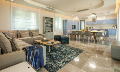 5 bedroom villa with private swimming pool in luxury complex in Amathounda 