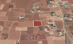 Residential 3833 m2 for sale in Palaiometocho, Nicosia