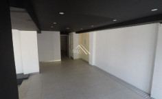 Shop in city center 