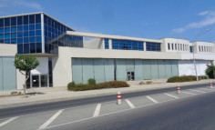 Luxury shop for sale in Agios Athanasios
