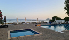Beach-front 2-bed for sale 