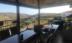 Large 4 bedroom villa in a nice area 