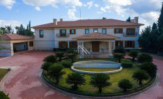 5 bedroom detached villa in Latsia 5 bedroom detached villa in Latsia