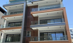 Elegant apartments in the center of Limassol, near the sea 