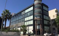 Luxury commercial for sale in Agioi Omologites