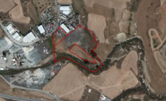 Luxury commercial to buy in Tseri