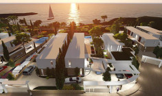 Luxury 5 bedroom villa with swimming pool for sale in Coral Bay
