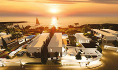 Luxury 5 bedroom villa with swimming pool for sale in Coral Bay