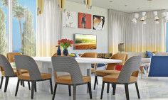 Luxury 5 bedroom villa with swimming pool for sale in Coral Bay