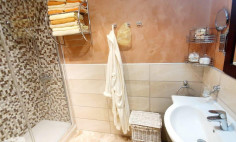 3 bedroom furnished apartment for sale in Moutagiaka Tourist Area